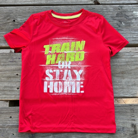 Lot of dry fit boys shirts - Picture 4 of 5